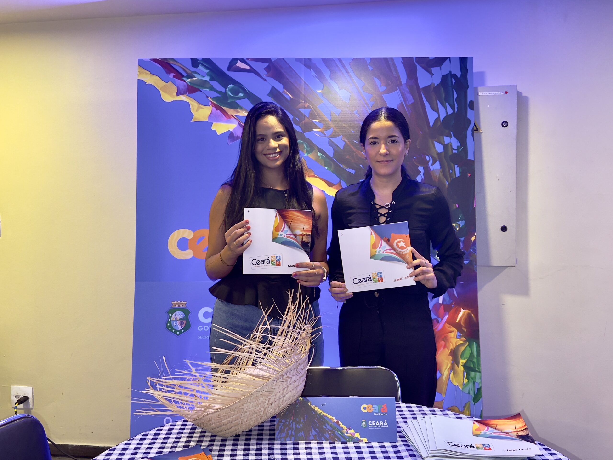 Thais Facundo e Suelen Mendonça, do destino Ceará Thais Facundo e Suelen Mendonça, do destino Ceará
