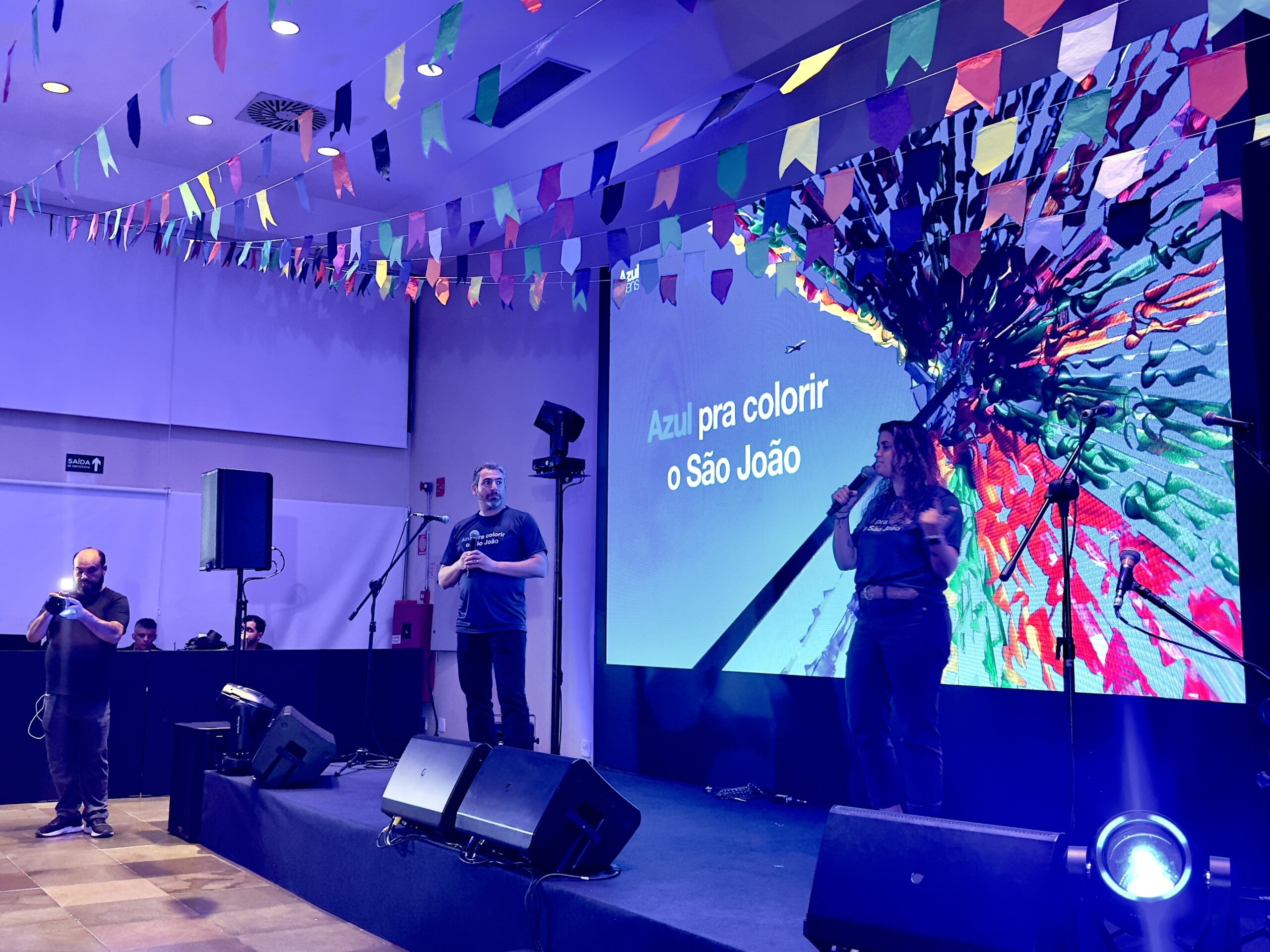 Giulliana Mesquita e Ricardo Bezerra apresentaram a campanha para os agentes Giulliana Mesquita e Ricardo Bezerra apresentaram a campanha para os agentes