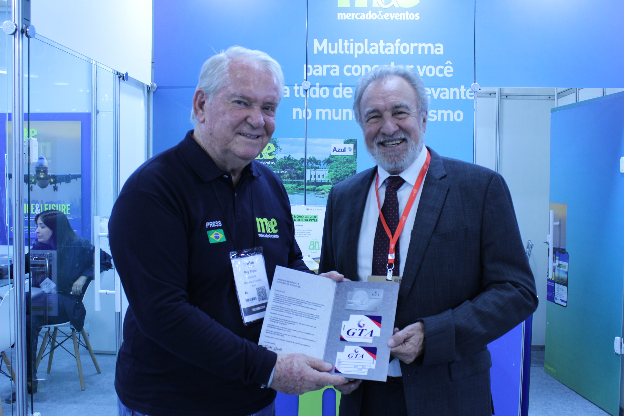 Roy Taylor, do M&E e Celso Guelfi, da GTA Roy Taylor, do M&E e Celso Guelfi, da GTA