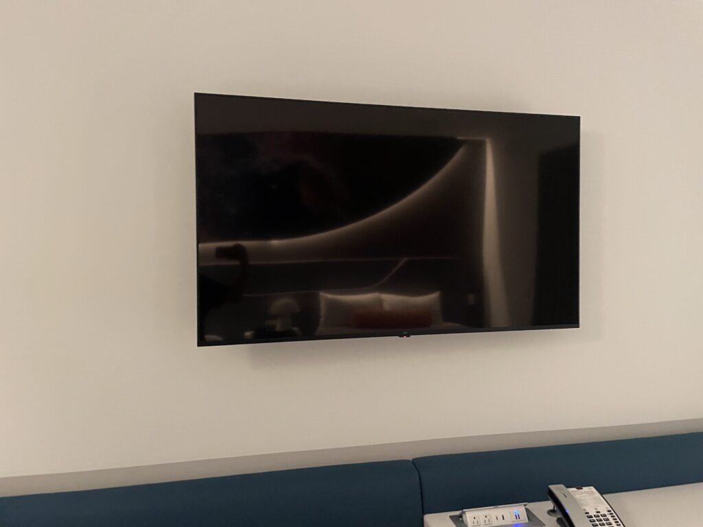 Televisão do quarto