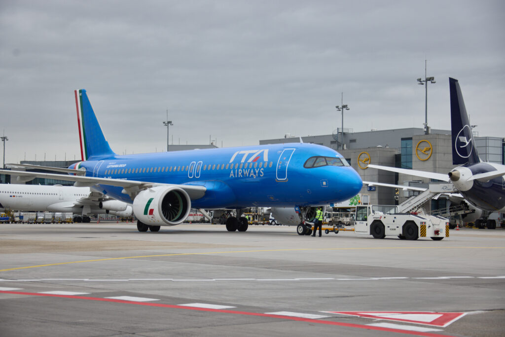 Crise no Oriente Médio faz ITA Airways adiar retomada de voos para Tel Aviv Novo voo Milão Linate - Munique foi inaugurado no último domingo (30) (Divulgação/ITA Airways)