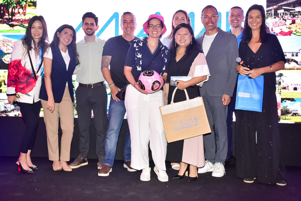 Juliana Cooper, da JVK Travel também foi uma das sorteadas Juliana Cooper, da JVK Travel também foi uma das sorteadas