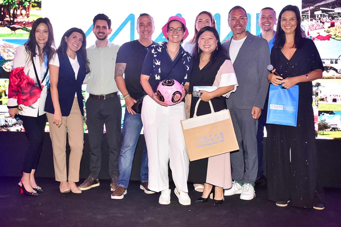 Juliana Cooper, da JVK Travel também foi uma das sorteadas Juliana Cooper, da JVK Travel também foi uma das sorteadas