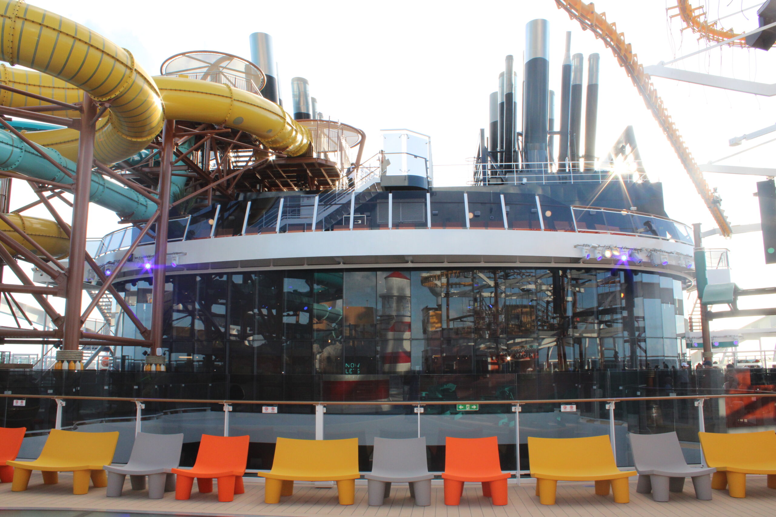 Localizado no 20 andar, o The Harbour é uma das grandes novidades e diferenciais do navio