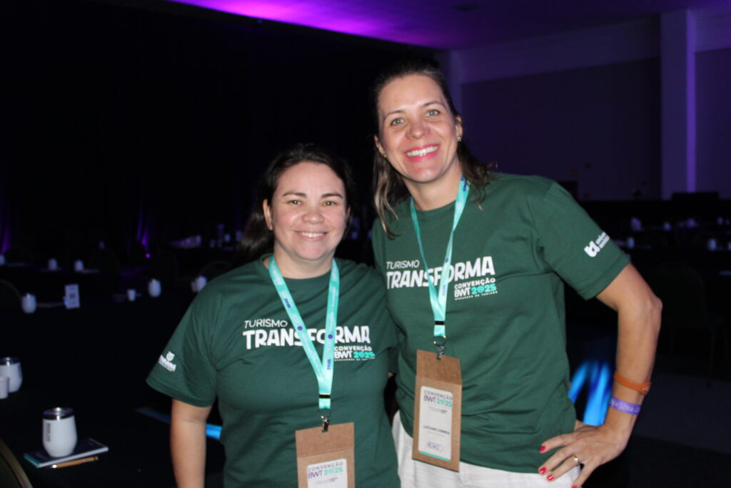 Maisa Brito e Luciane Correira, Requinte Tur Viagens