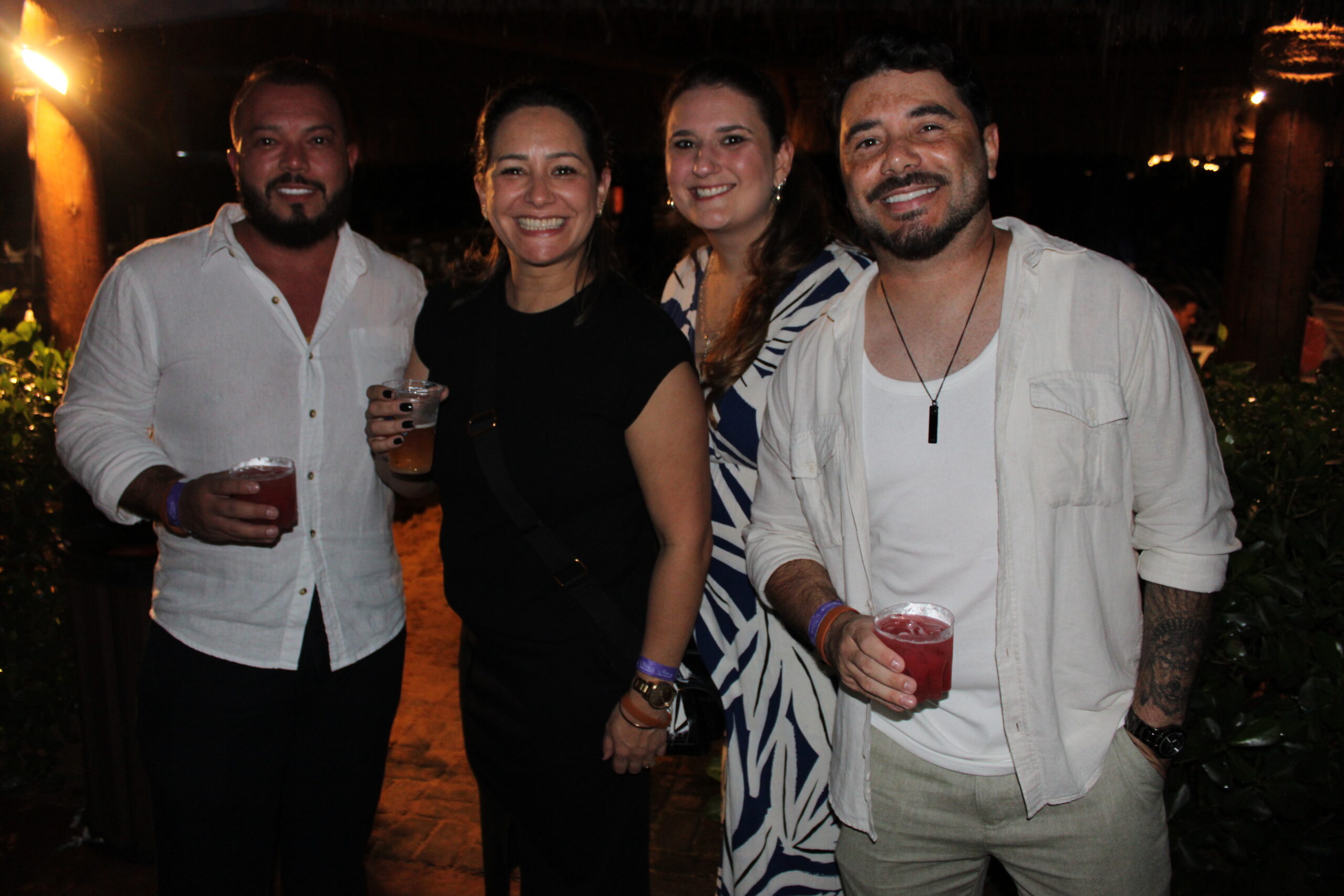 Marcel Aiko, da Vacanze Viaggio; Anita Godoi, da Estação Londres; Michele Robert, da BWT; e Márcio Santos, da Benato Viagens Marcel Aiko, da Vacanze Viaggio; Anita Godoi, da Estação Londres; Michele Robert, da BWT; e Márcio Santos, da Benato Viagens