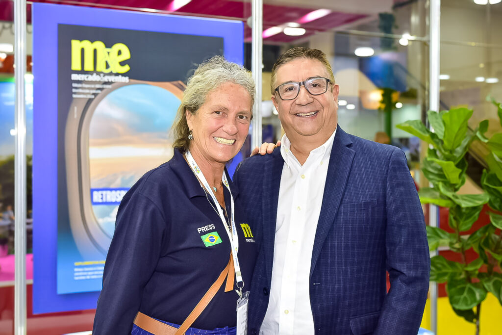 Mari Masgrau, do M&E e Leonardo Salazar, do Visit Orlando