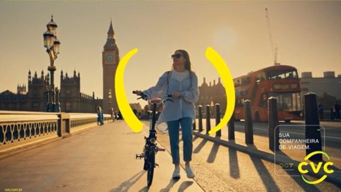 CVC aposta em nova campanha para reforçar vínculo emocional com viajantes 1 Nova campanha da CVC traz o slogan Divulgacao CVC scaled e1744059490800 CVC aposta em nova campanha para reforçar vínculo emocional com viajantes