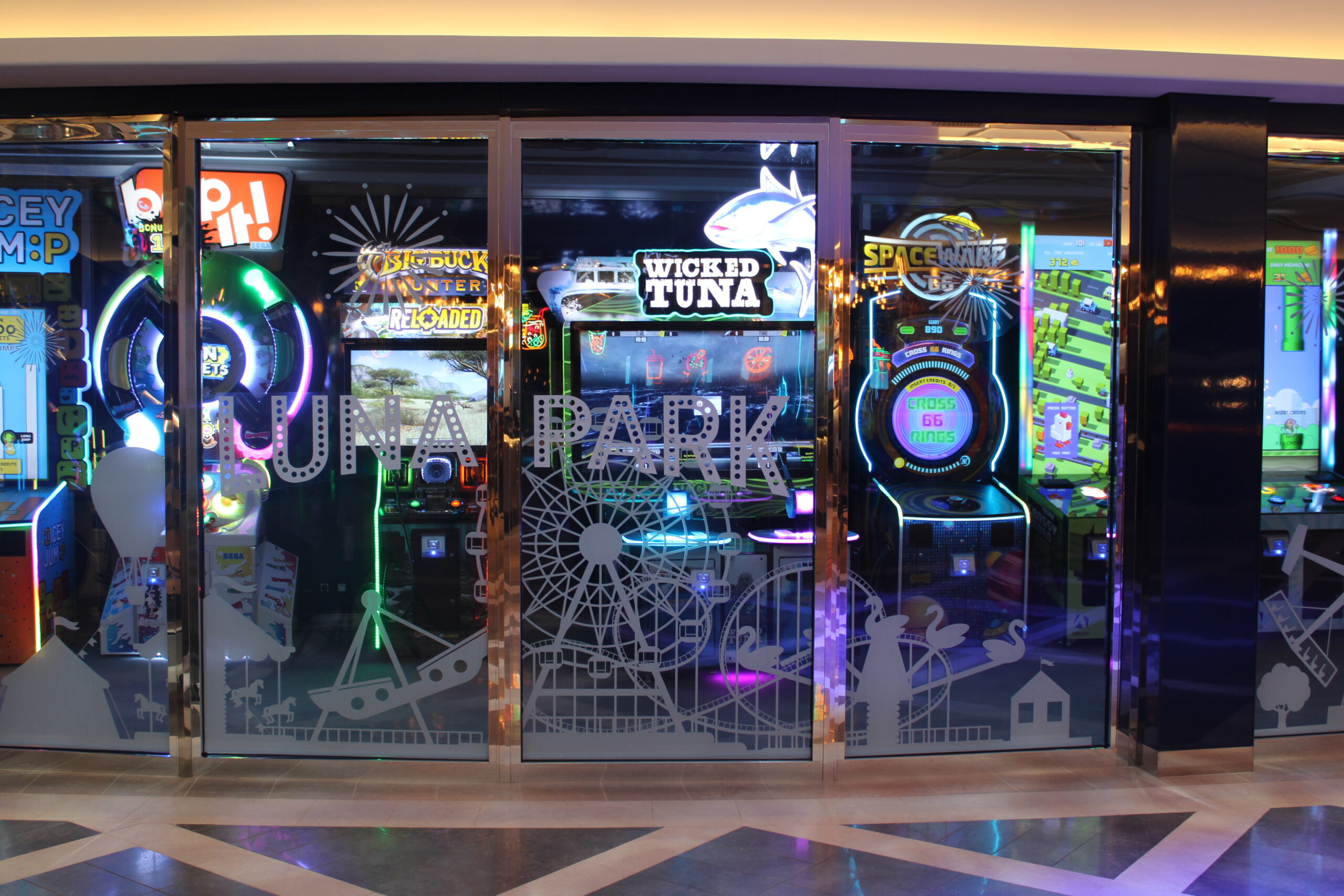 O Luna Park, um arcade no World Galleria