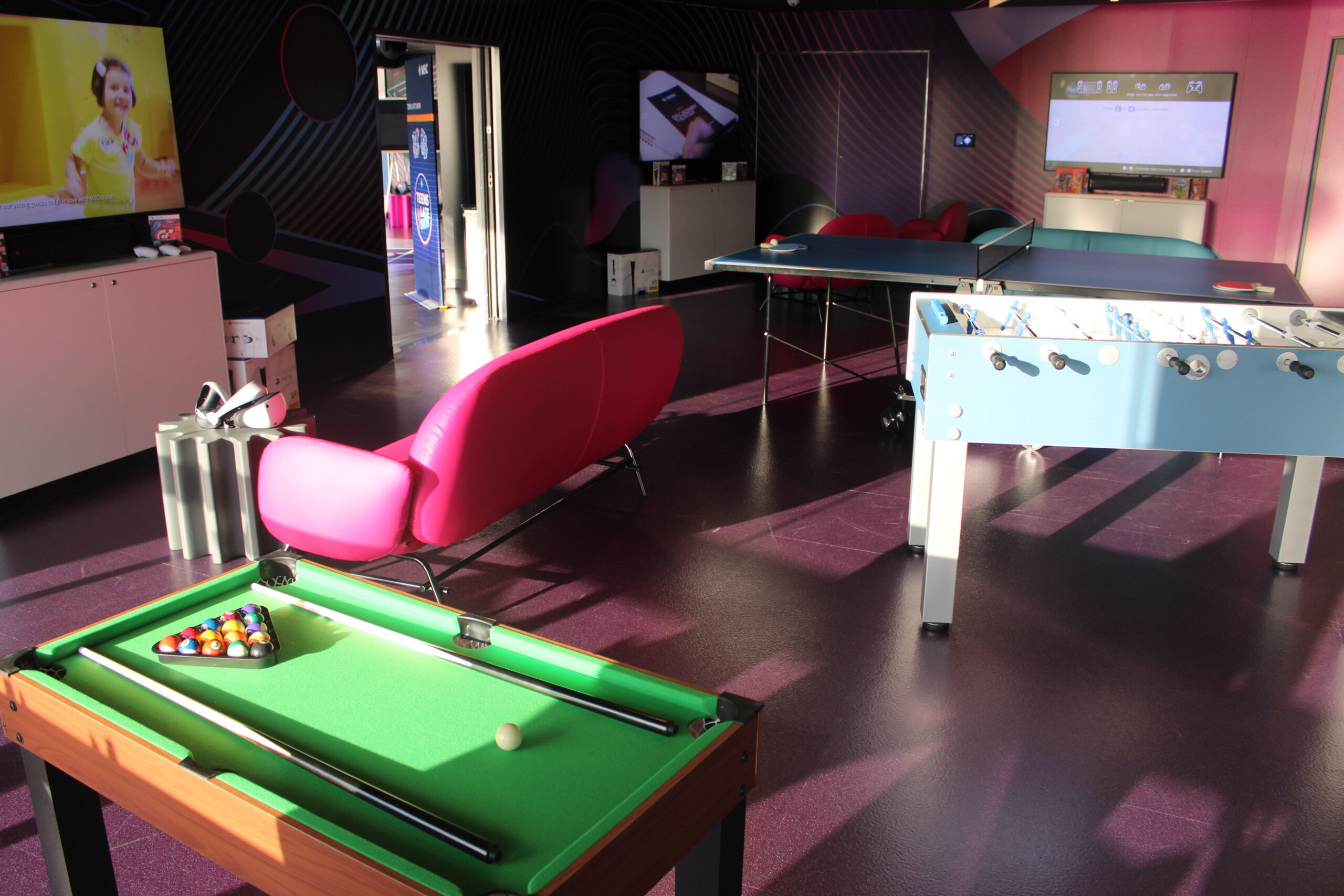 O navio não esqueceu da diversão de crianças e adolescentes