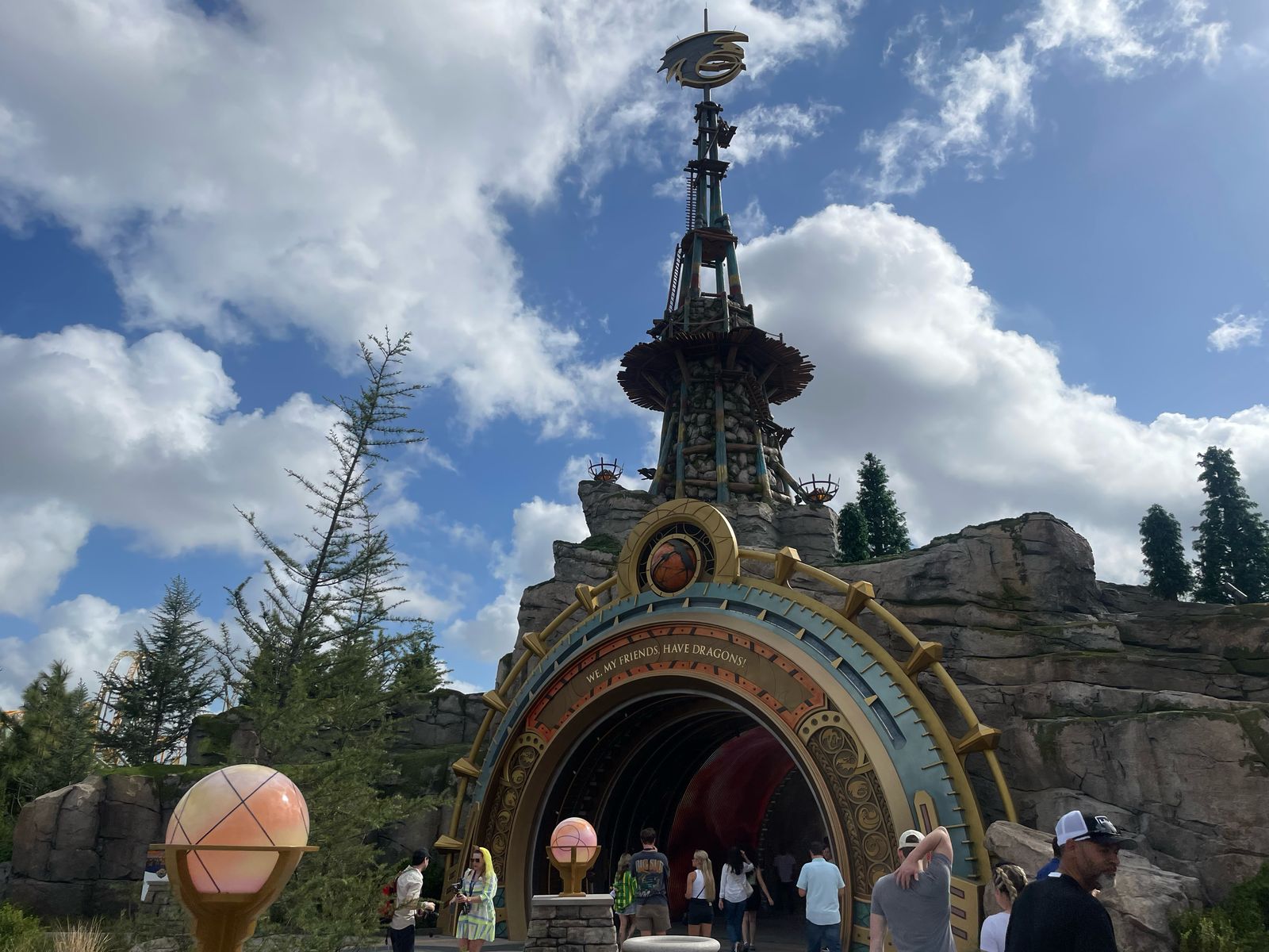 Portal da Isle of Berk dedicada ao filme Como treinar o seu dragao Com nova política, Universal Orlando elimina espaços para fumantes nos parques