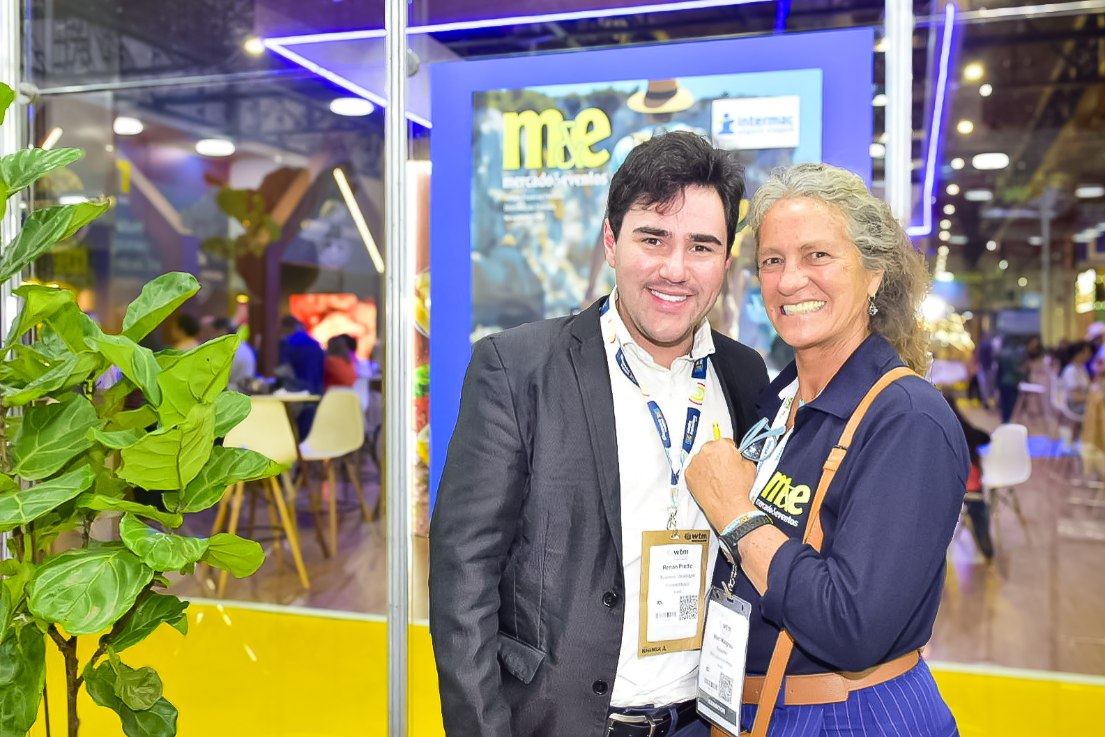 Renan Pretto, da FowardKeys e Mari Masgrau, do M&E Renan Pretto, da FowardKeys e Mari Masgrau, do M&E