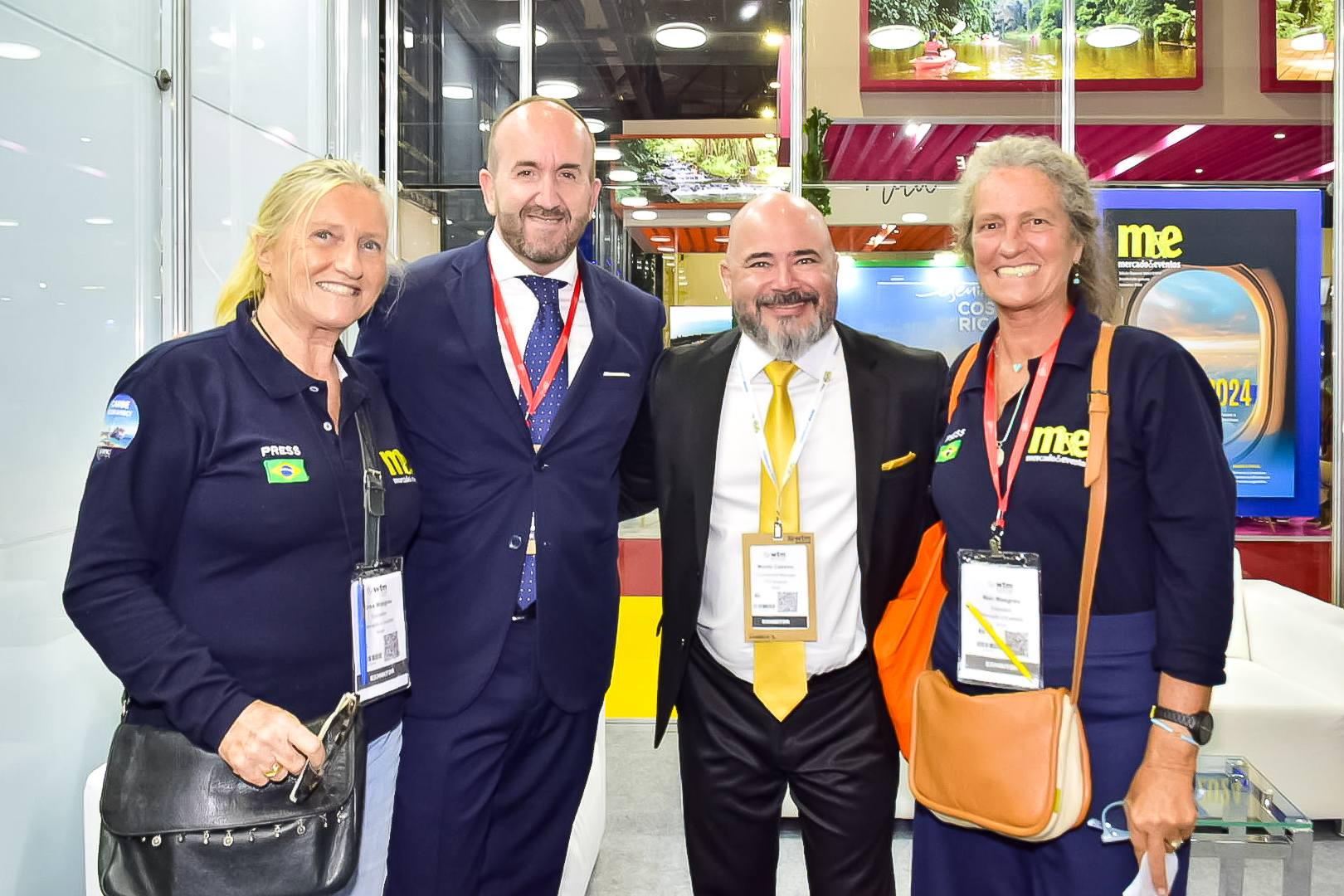 Rosa Masgrau e Mari Masgrau, do M&E, com Andrea Taddei e Murilo Cassino, da ITA Rosa Masgrau e Mari Masgrau, do M&E, com Andrea Taddei e Murilo Cassino, da ITA