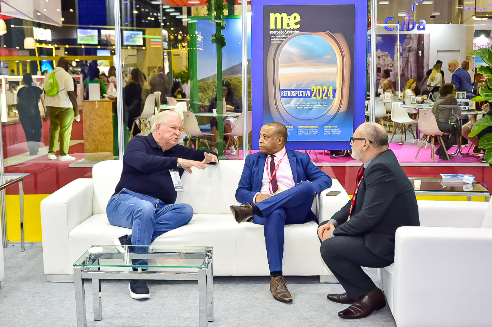 Roy Taylor, CEO do M&E recebeu diversos amigos e clientes