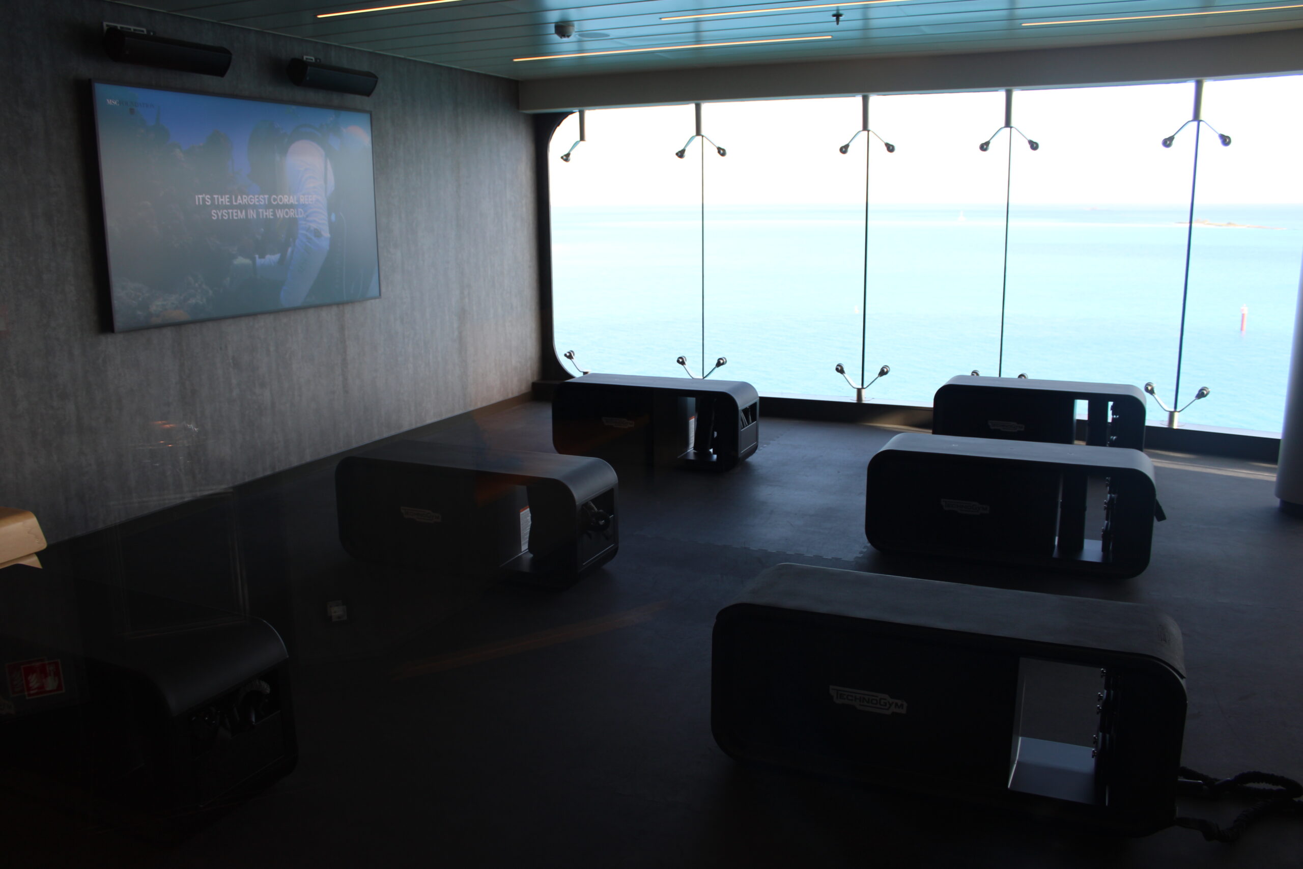 Sala de ginástica da academia