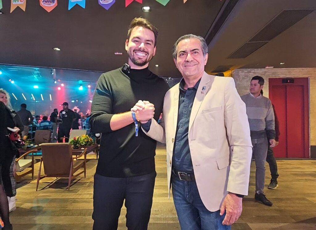 Yuri Arruda, secretário de Cultura e Luiz Thadeu Nunes, sub-secretário de turismo