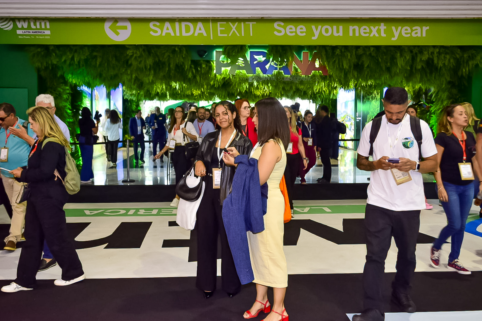 Segundo dia começou com muito movimento