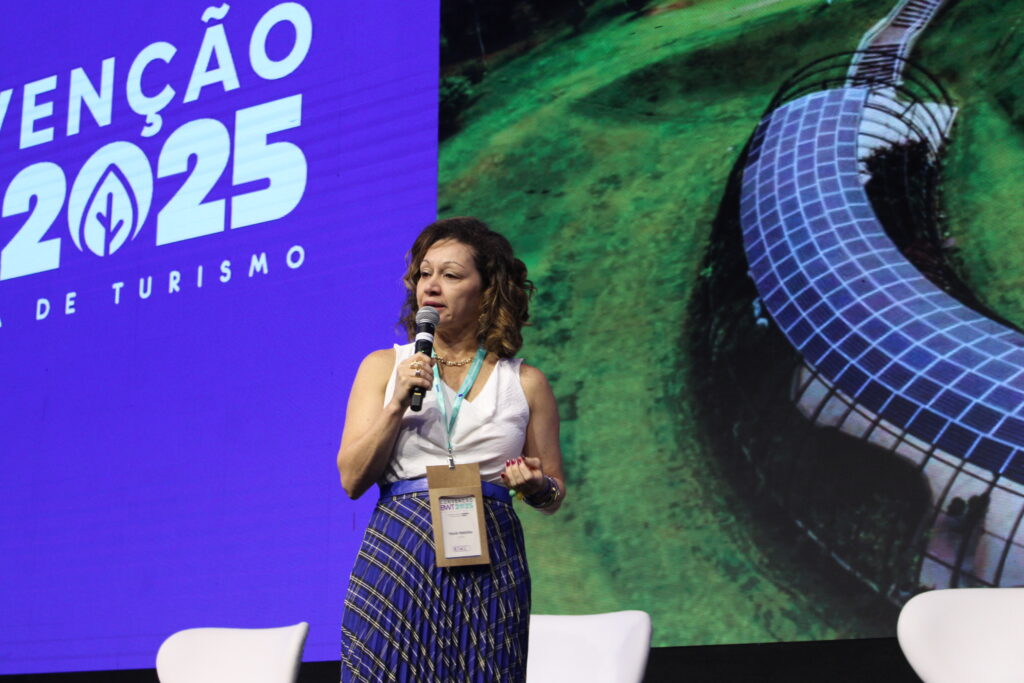 Thais Pereira Do Jardim Botânico ao Museu Oscar Niemeyer: 7 razões para visitar Curitiba em 2025