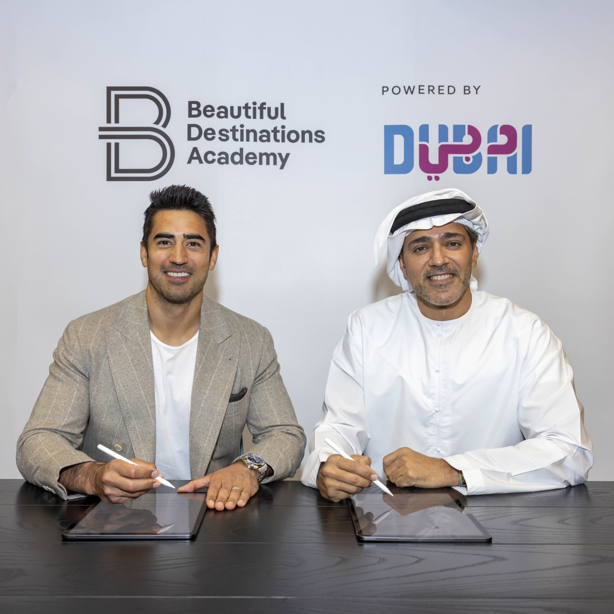 Visit Dubai firma parceria com a agência Beautiful Destinations para a criação de conteúdos de viagem 1 Visit Dubai in partnership with Beautiful Destinations has launched the Beautiful Destinations Academy 1 scaled Visit Dubai firma parceria com a agência Beautiful Destinations para a criação de conteúdos de viagem