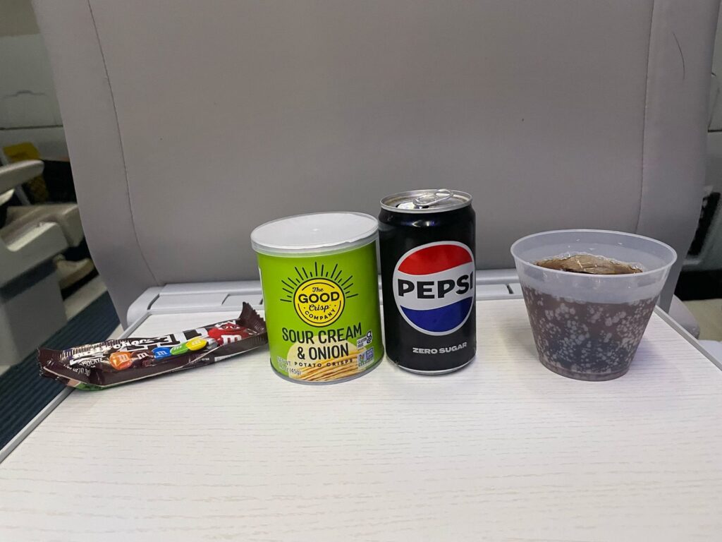 Alguns dos snacks disponíveis a bordo