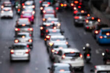 Cerca de 5 milhões de veículos devem circular pelas rodovias de SP durante o feriadão prolongado