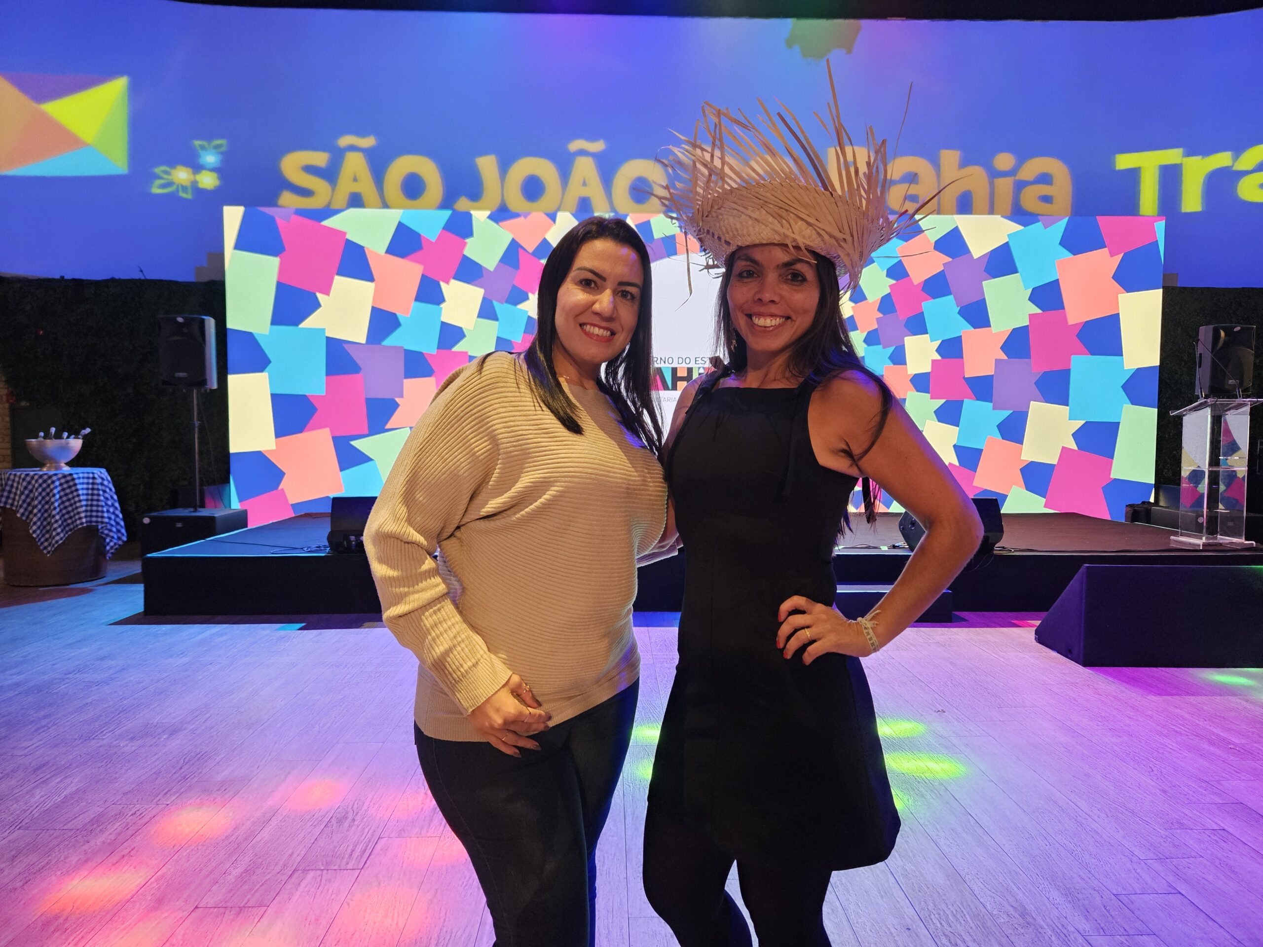 Debora Camillo, da Decamillo Viagens, e Priscila Vasconcelos, da Pristur Viagens Debora Camillo, da Decamillo Viagens, e Priscila Vasconcelos, da Pristur Viagens