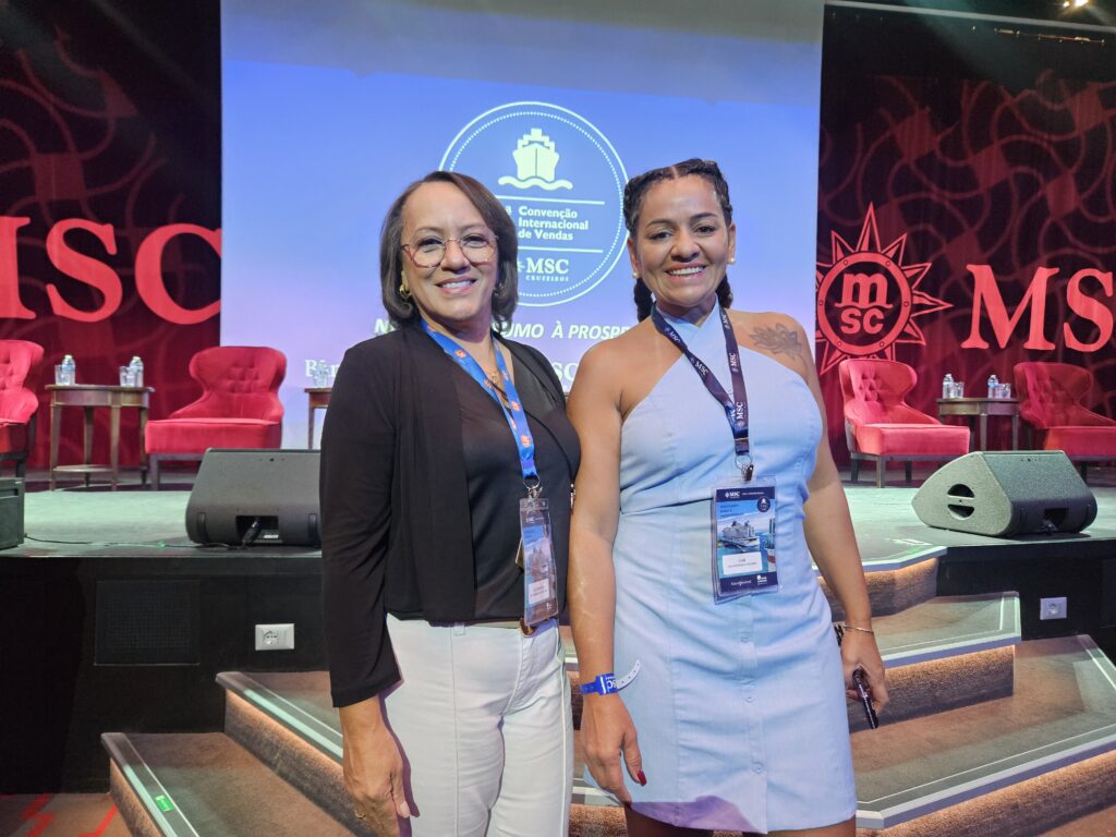 Elsa Miranda, da LM Turismo, e Cris, da CM Destinos e Viagens