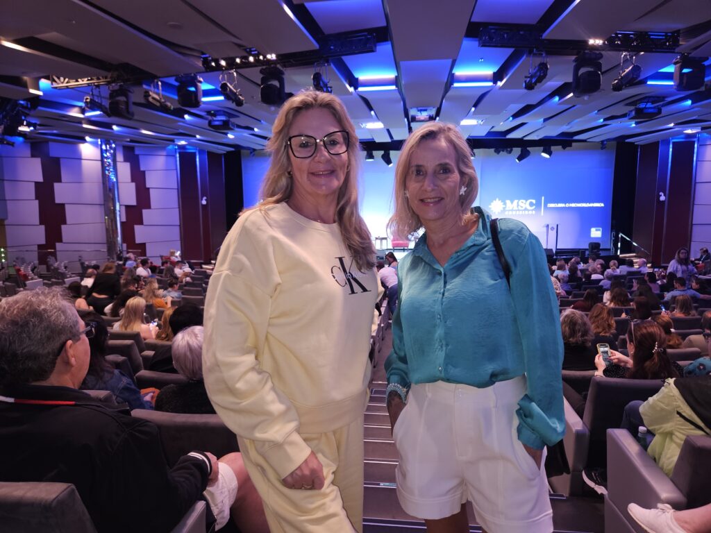 Lisiane Cristina, da Mahala Travel, e Célia Nunes, da Célia Tur Balneário Camboriú