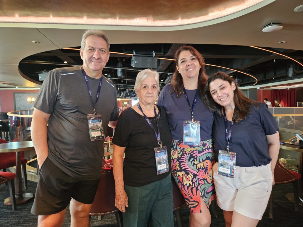 Mario Pattaro, Maria Miranda, Cristina Pattaro e Mirella Pattaro, da Natália Travel