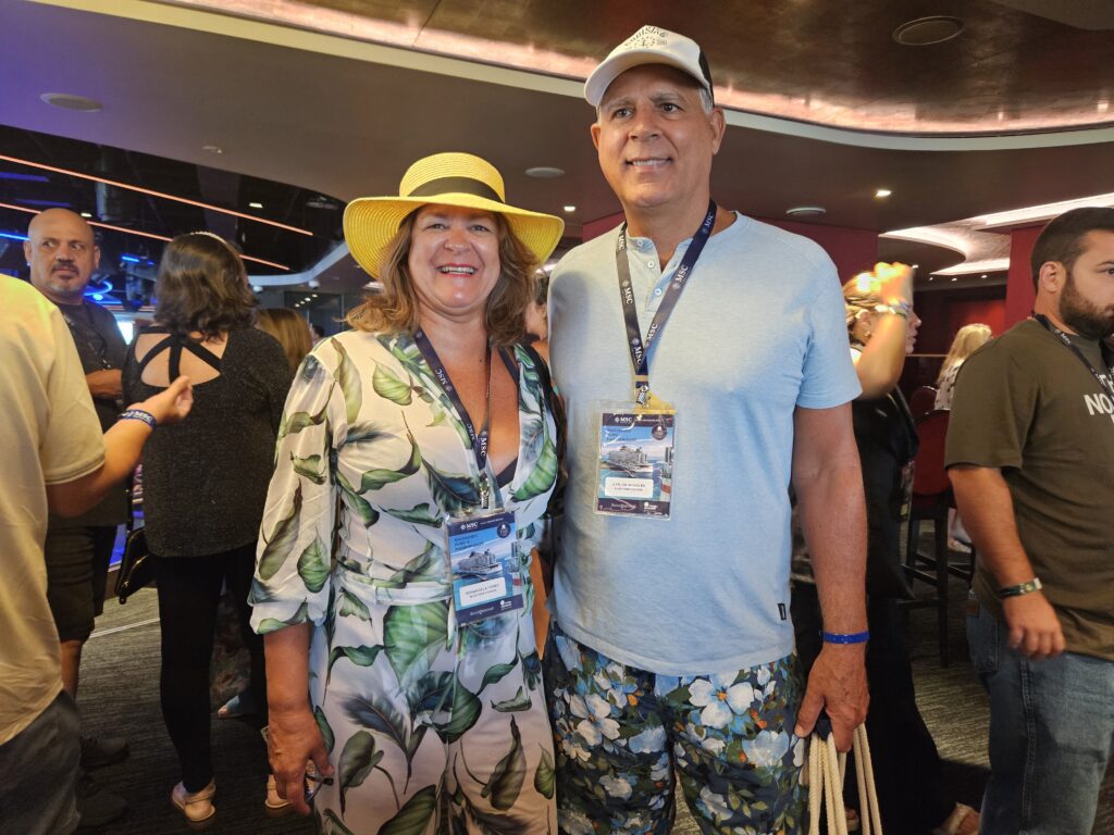 Rosangela Ferro e Carlos Nogales, da Blue Star Viagens