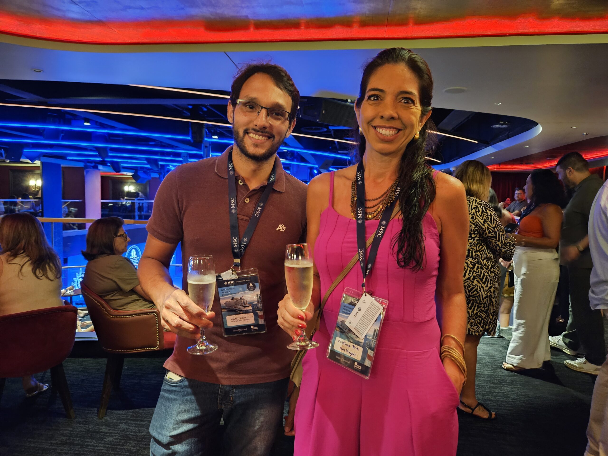 Bruno Urbinatti, da Destino 2881 Viagens, e Cristiana Britto, da Mais Viagens