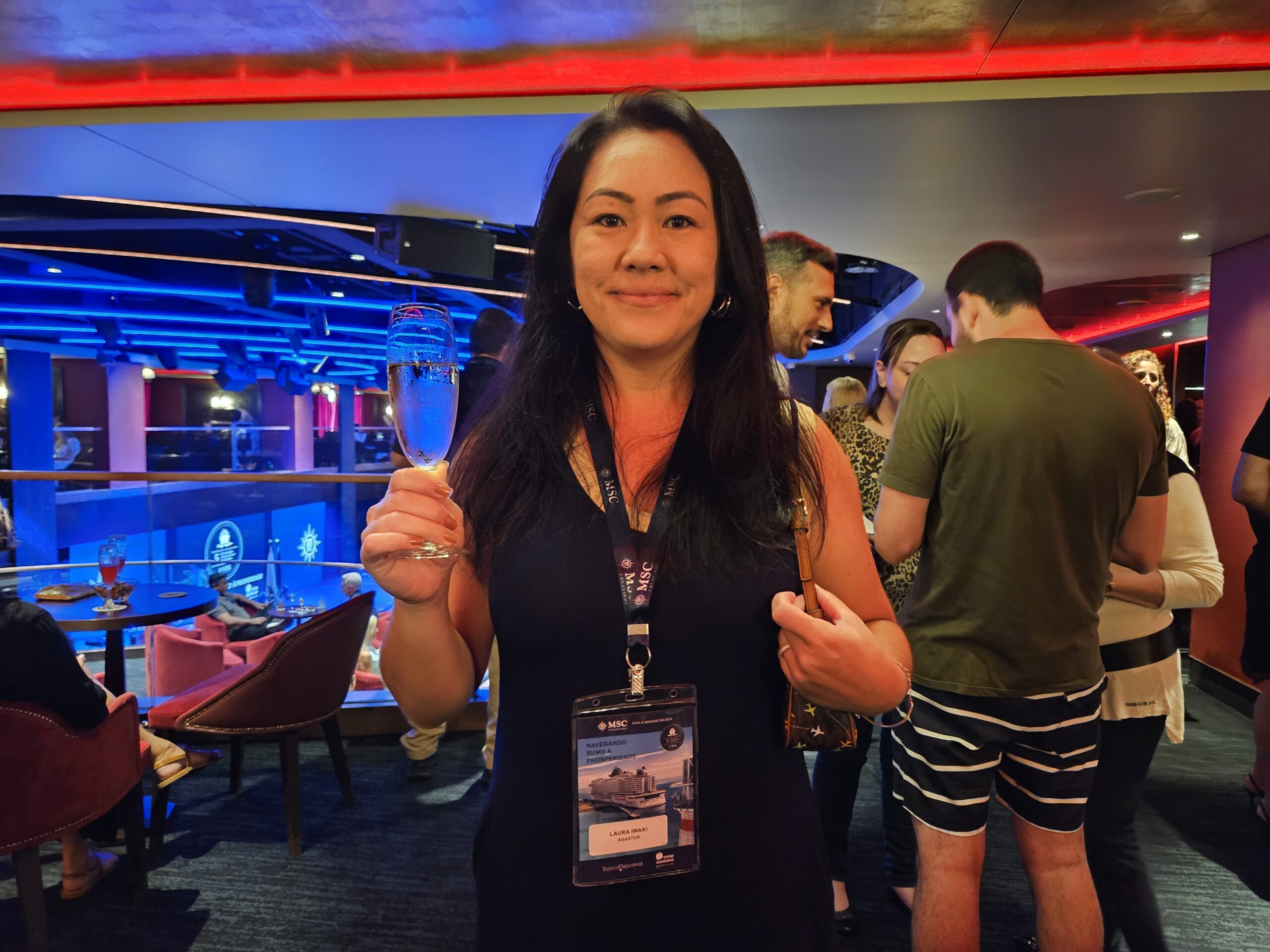 Laura Iwaki, da Agaxtur