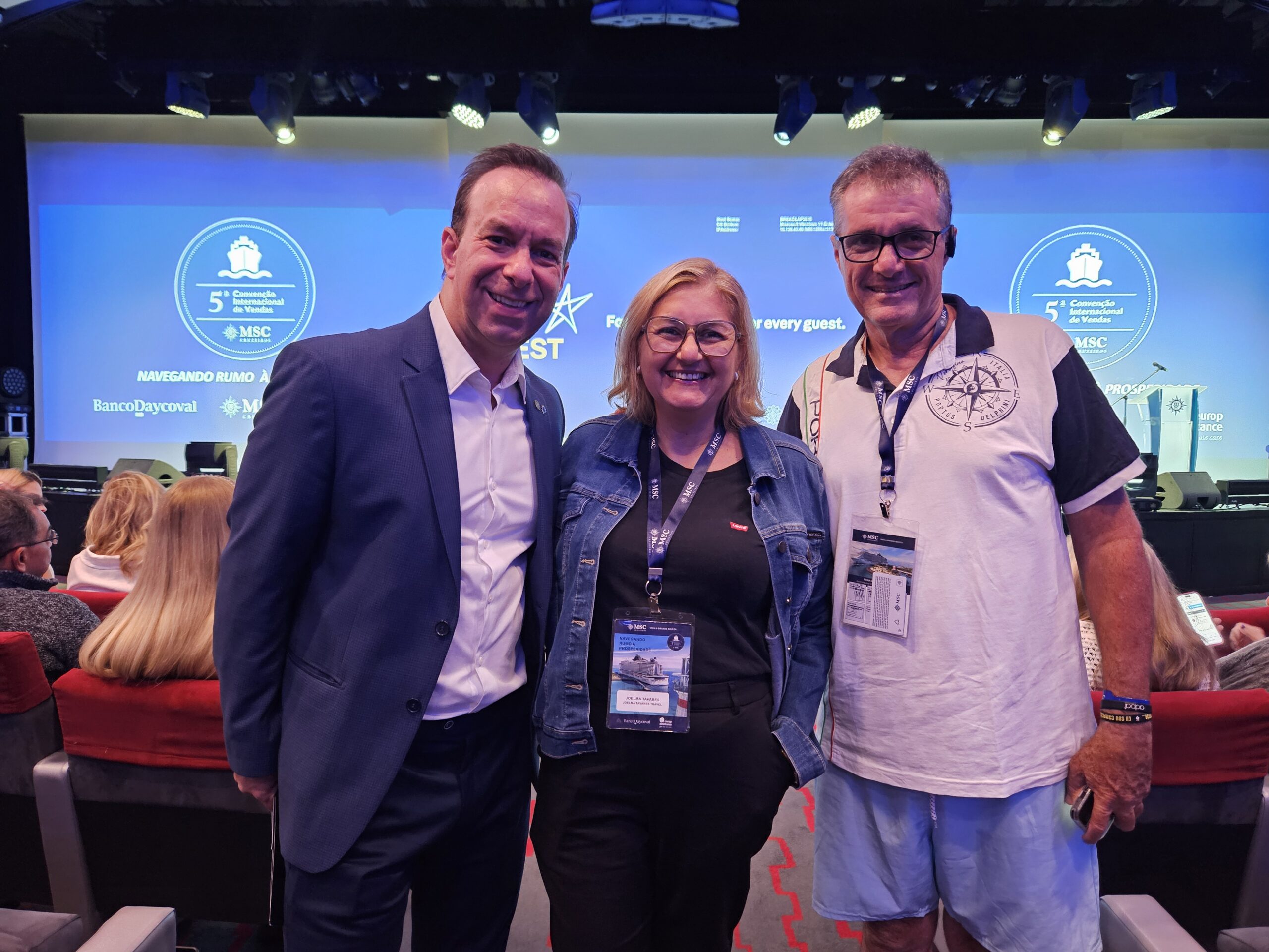 Adrian Ursilli, da MSC, e Joelma Tavares e Jefferson de Lima, da Joelma Tavares Travel