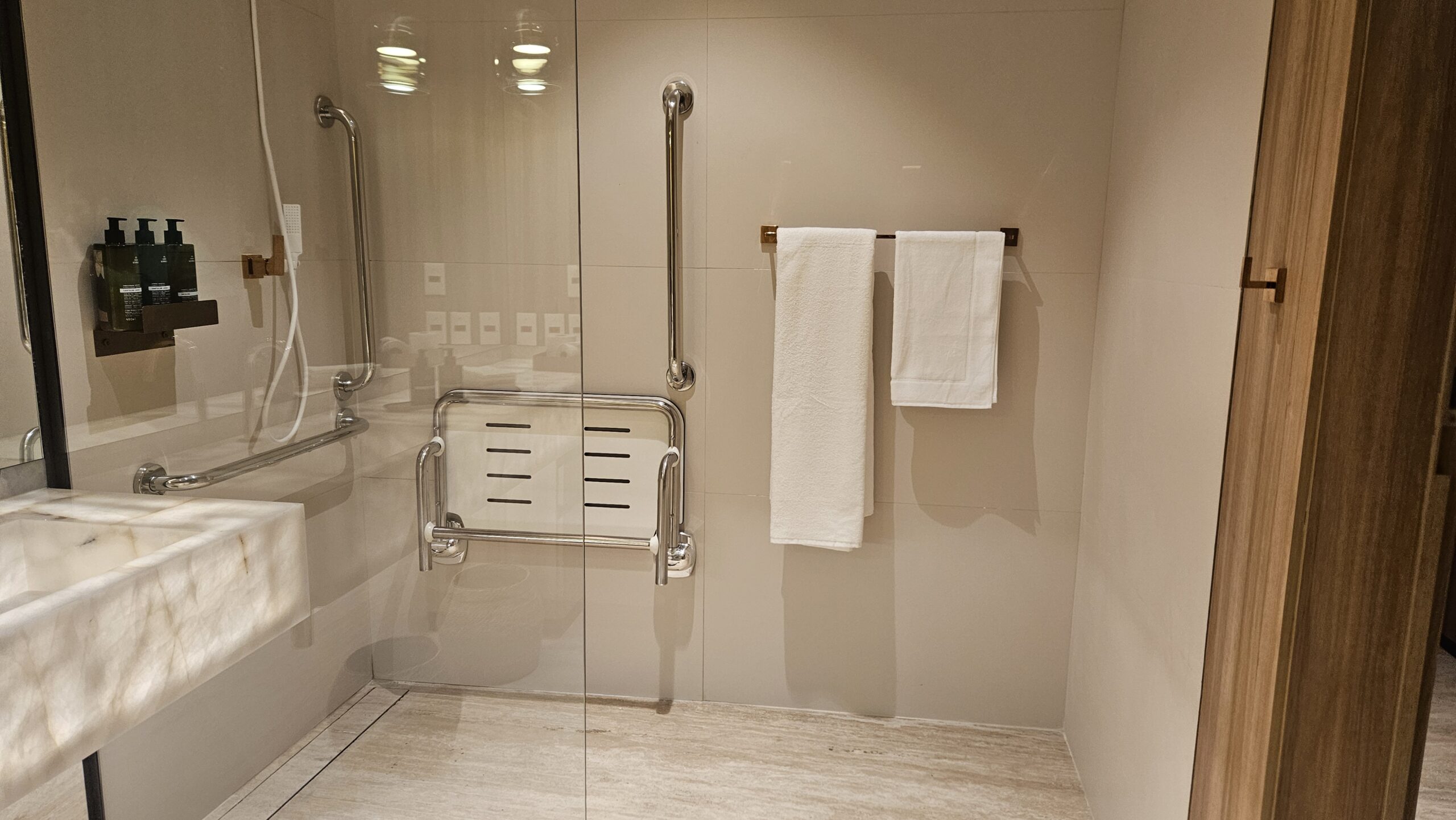 Banheiro com ducha