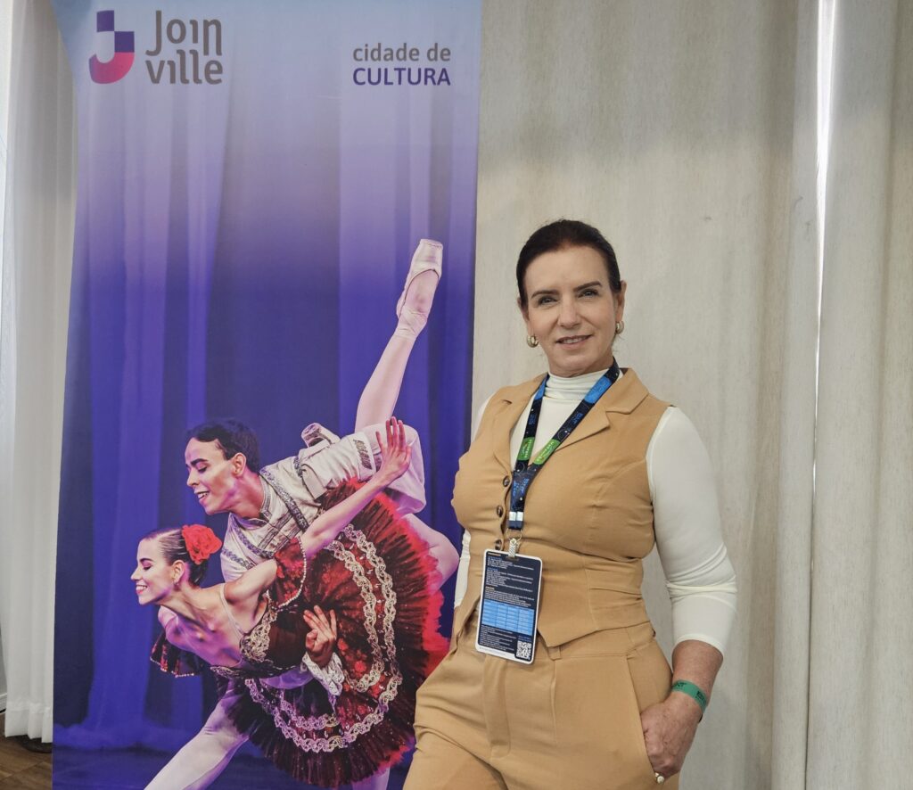 Maria Lúcia, da Márcia Ferreira Tour