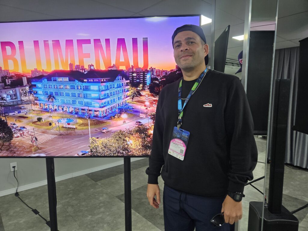 Douglas Oiveira, da Mundouglas Viagens
