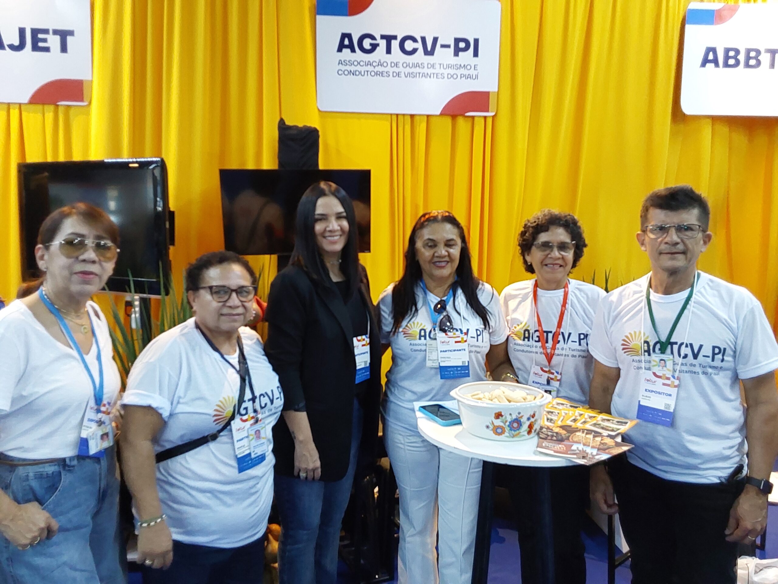 AGTCV - Associação de Guias de Turismo e Condutores de Visitantes do Piaui com Virginia Bacelar, do Gran Hotel Arrey