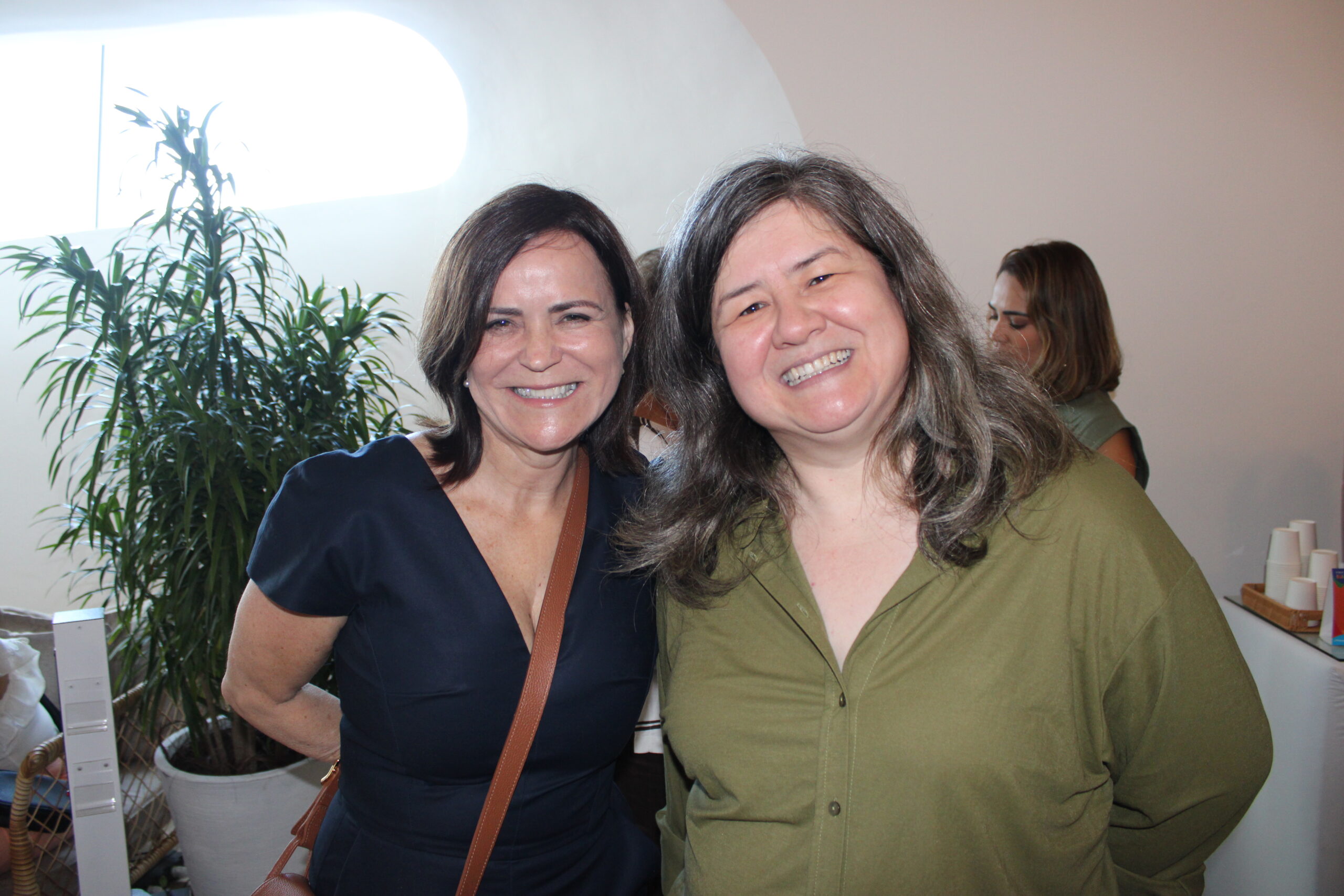 Ana Donato, da Imaginadora com Jerusa Hara, da Abav Nacional Ana Donato, da Imaginadora com Jerusa Hara, da Abav Nacional