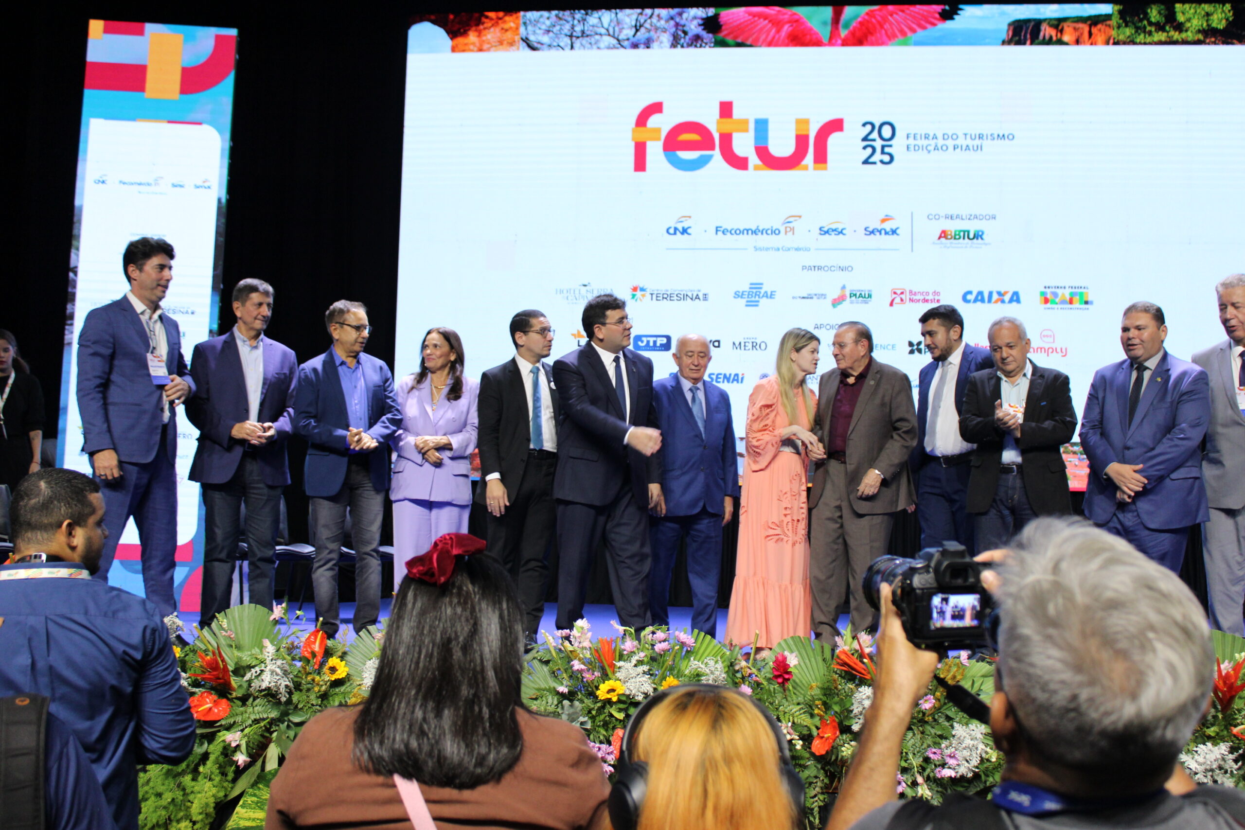 Autoridades fazem a abertura da Fetur Piaui 2025 scaled Governador do Piauí abre oficialmente da Fetur 2025