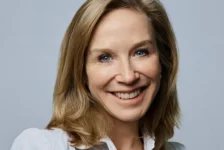 Ex-Disney e Airbnb, Catherine Powell é a nova CEO da AmaWaterways