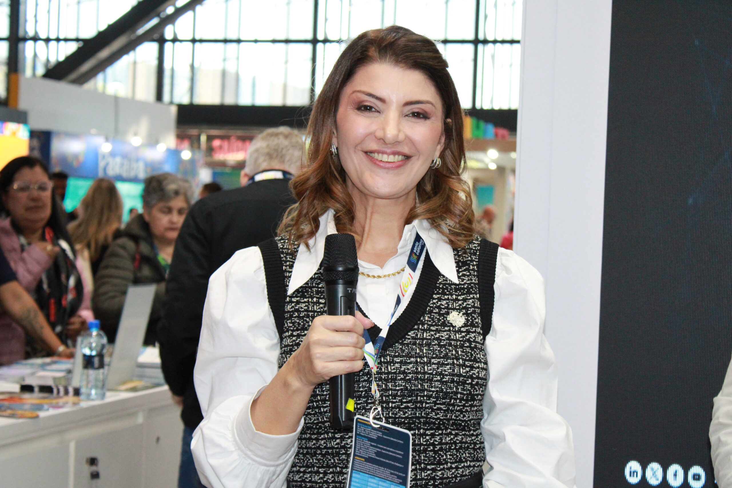 Catiane Seif, secretária de Turismo de Santa Catarina Catiane Seif, secretária de Turismo de Santa Catarina