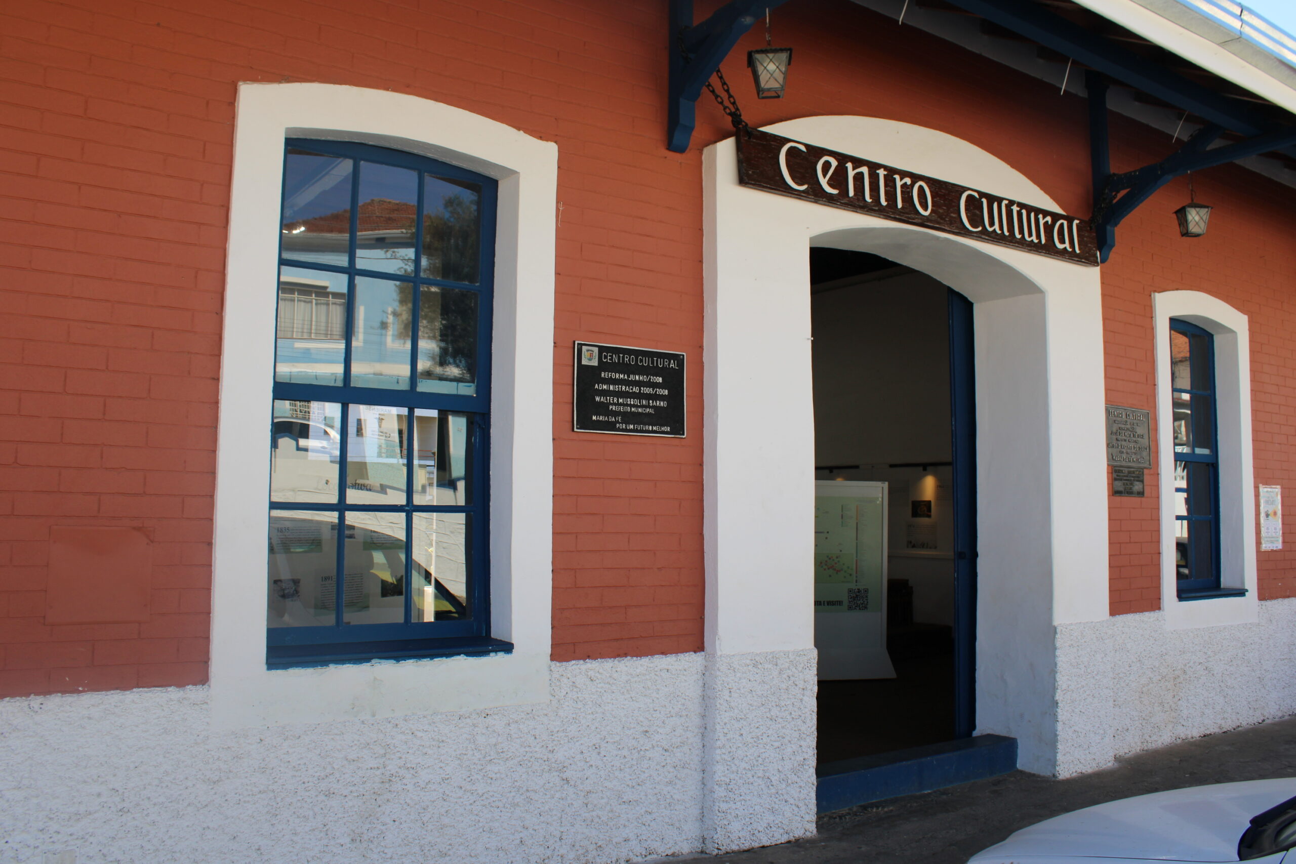 Centro Cultural e museu na antiga estação ferroviária de Maria da Fé Centro Cultural e museu na antiga estação ferroviária de Maria da Fé