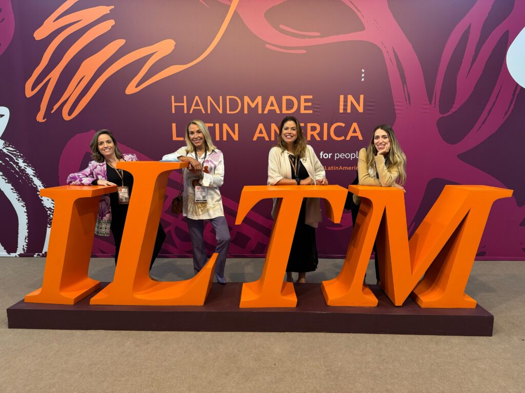 Interep registra aumento de 20% no faturamento diário com novo portal One Click 1 Diretoras da Interep Mariana Hecksher Cynthia Rodrigues Rebeca Ferreira e Diana Krepinsky Interep registra aumento de 20% no faturamento diário com novo portal One Click