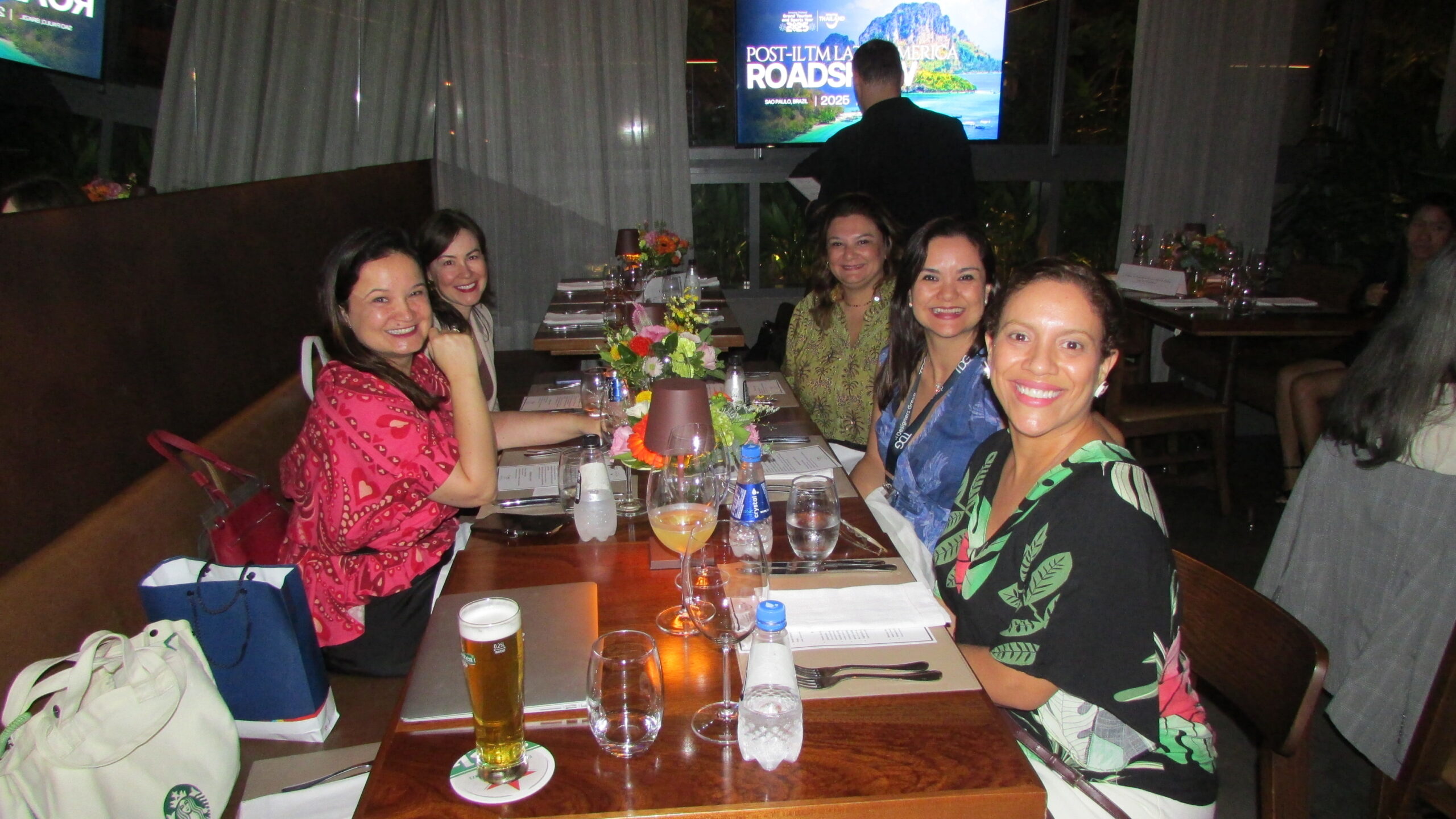 Encontro especial reuniu agentes de viagem e parceiros no Sal Gastronomia, em São Paulo Encontro especial reuniu agentes de viagem e parceiros no Sal Gastronomia, em São Paulo