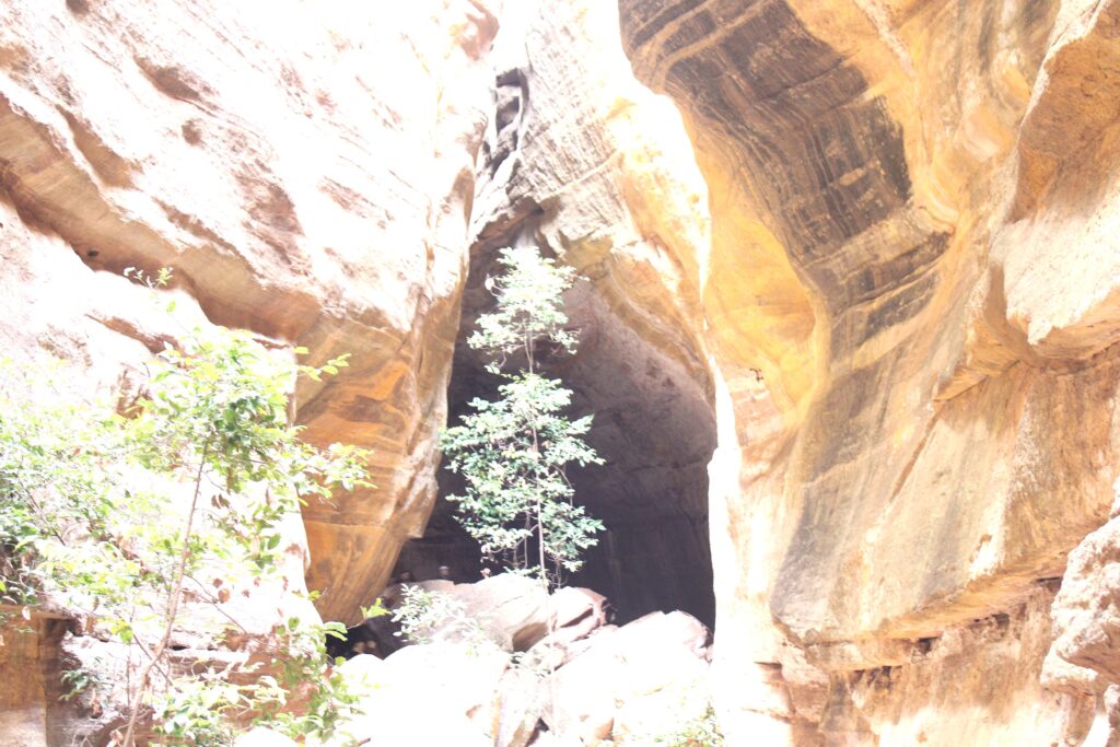 Entrada da gruta Inferno