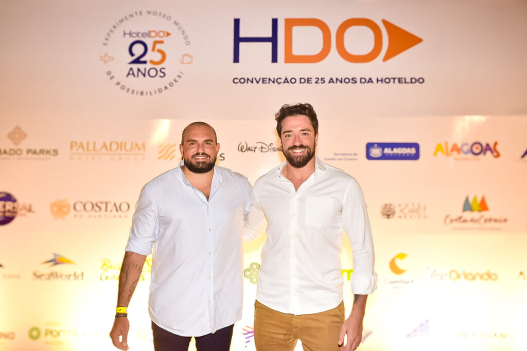 Fábio Lobão, da ASM e Pedro Moura, da Gerador Viagens