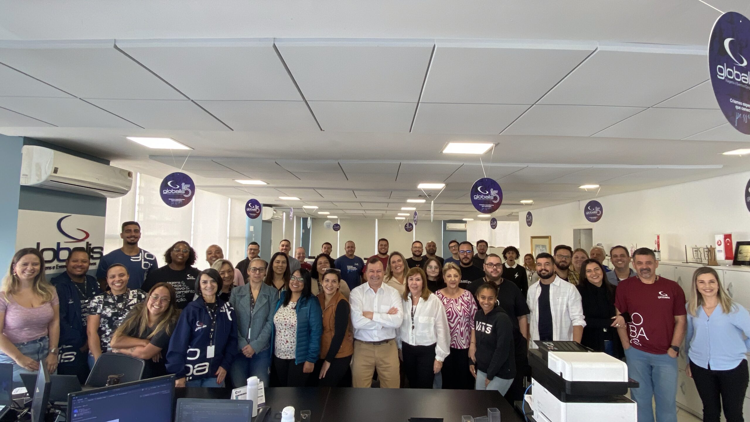 GBL 15 Anos scaled Globalis celebra 15 anos com foco no crescimento e altera sua linha de comunicação