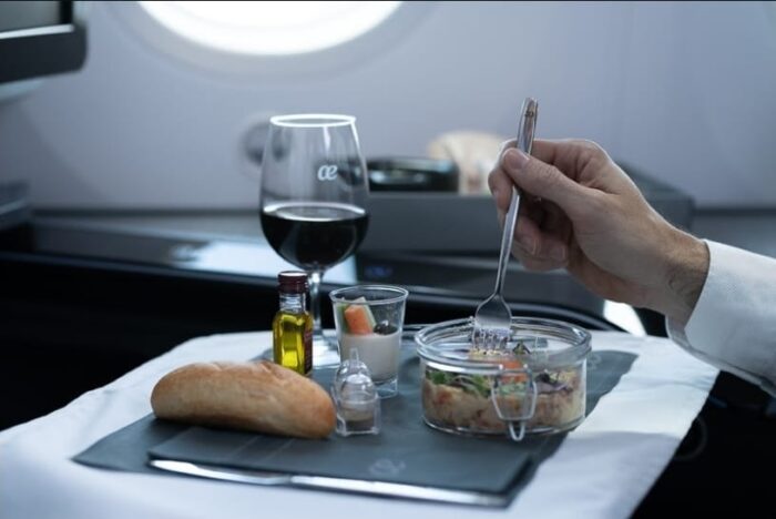 IMG 20250520 WA0044 e1747761542876 Air Europa oferece cardápios adaptáveis para atender às necessidades dietéticas dos passageiros