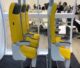 Viajar de avião em pé? Empresa aposta em assento vertical para baratear valor de passagens; confira