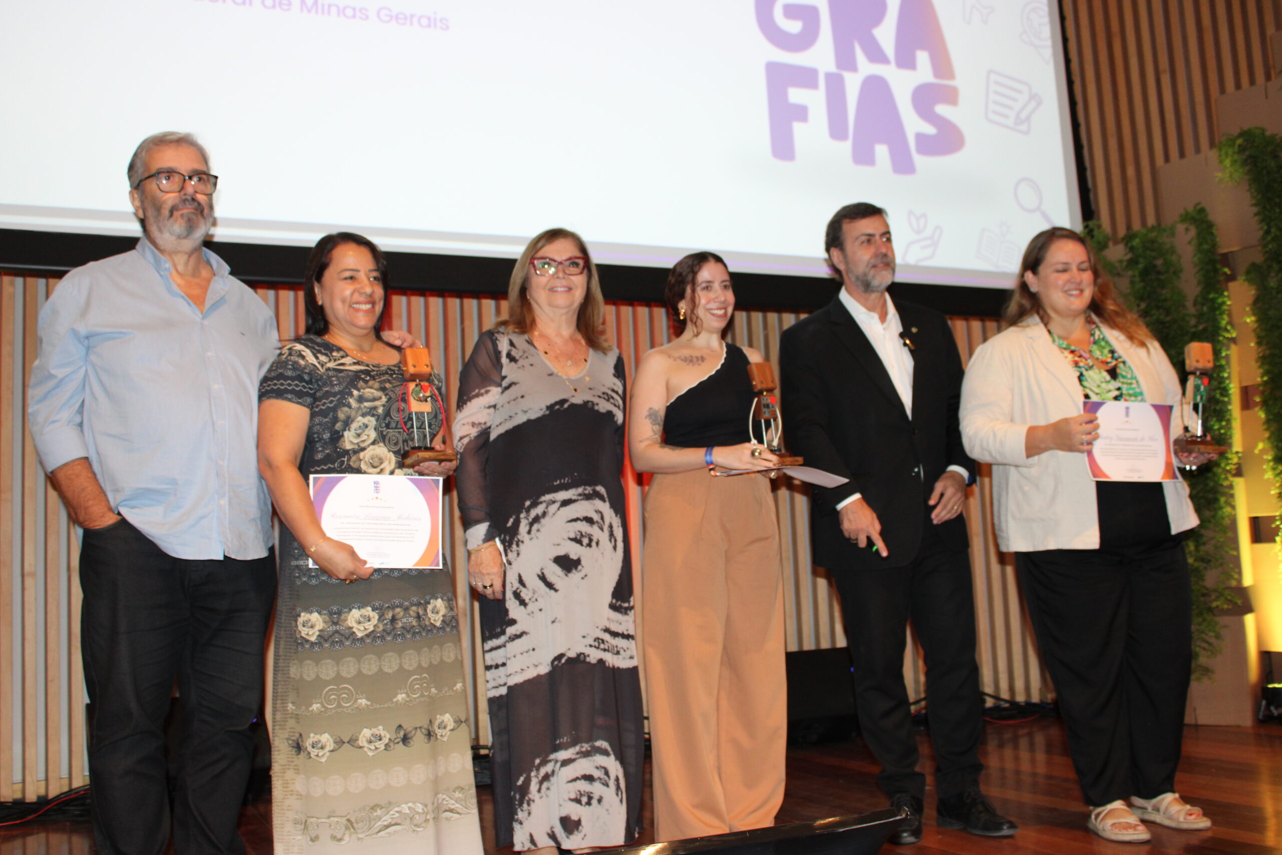 Três mulheres foram premiadas no Concurso Rota das Monografias